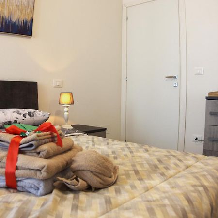 Hotel Dimora Del Sole - Civico 13 LʼAquila Esterno foto